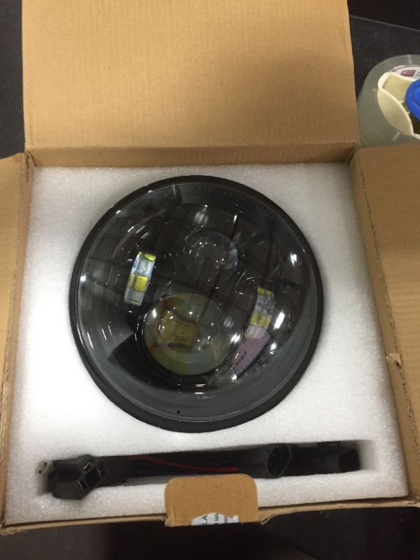 Photo 2 of  7 inch LED Headlight for Motorcycle with Hi/Low Beam & Amber/White Turn Signal, 7'' DOT Round Headlight Compatible with Harley-Davidson Jeep Wrangler JK LJ CJ Hummer H1 H2, 1PCS
