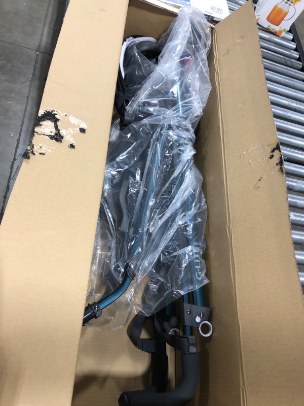 Photo 2 of 2018 UPPAbaby G-LITE Stroller -Jake (Black/Carbon)