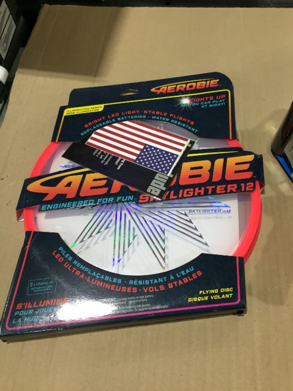 Photo 2 of AEROBIE SKYLIGHTER DISC 12" RED
