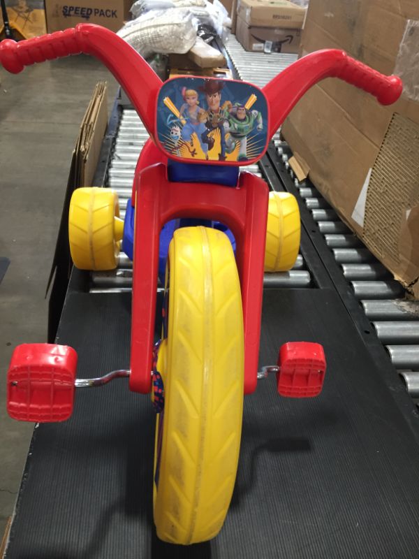 Photo 2 of Fly Wheels Disney 95422 Toy Story 15" Junior Cruiser Ride-on, Ages 3-7
