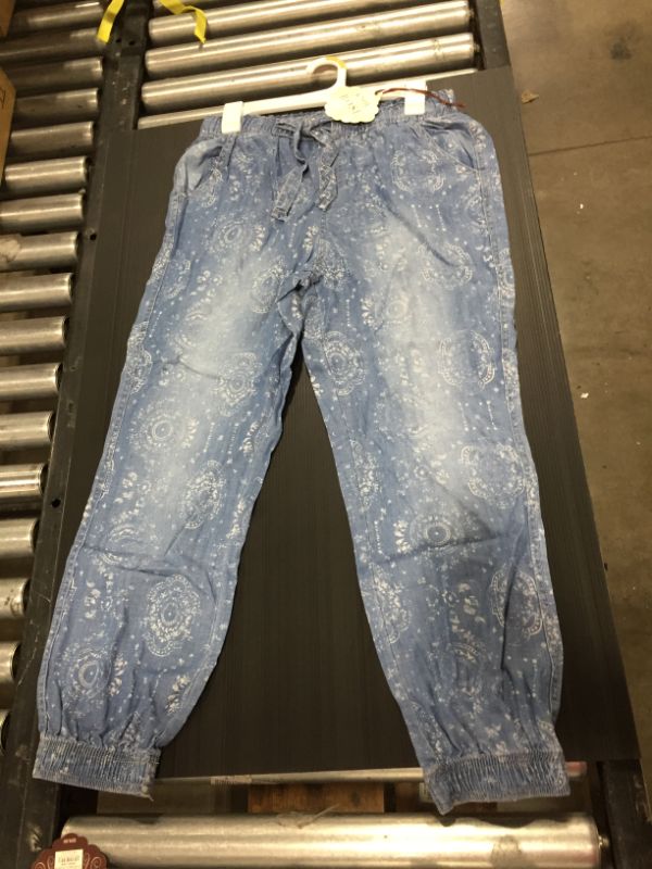 Photo 1 of Women's Mid-Rise Jogger Pants - Knox Rose™

large