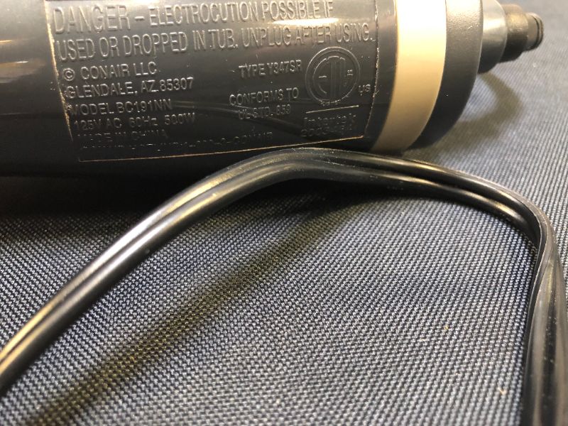 Photo 1 of Infiniti Pro Spin Dual Head Brush BC181