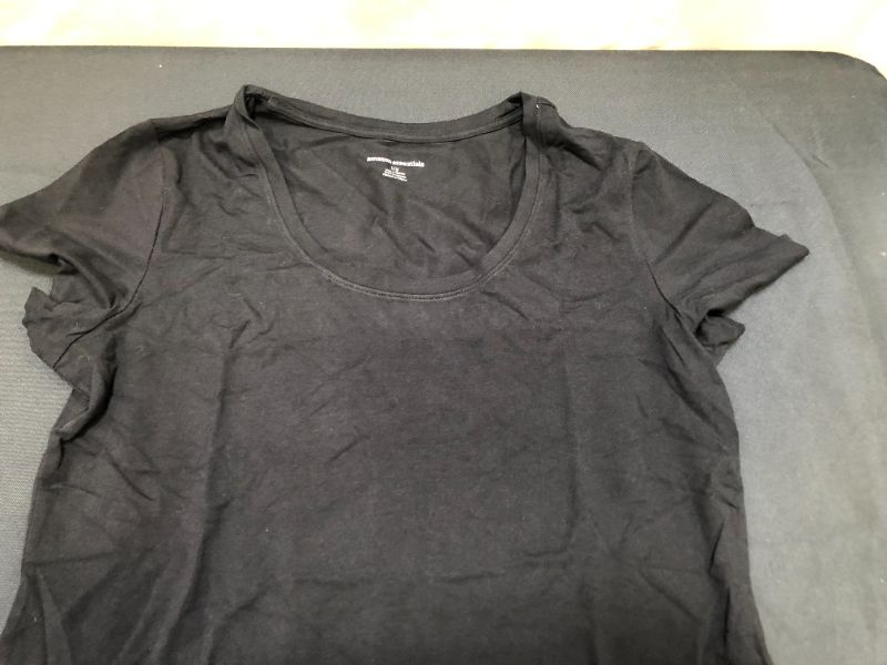 Photo 1 of Amazon Essential Shirt Women's Size Large