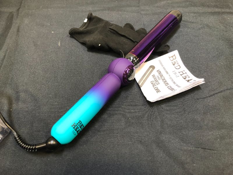 Photo 3 of TIGI Bed Head Rough Volume Digital Curling Wand - 1.25"

