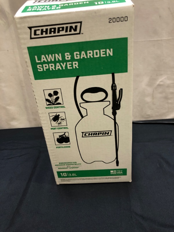 Photo 2 of CHAPIN 20000 Garden Sprayer 1 Gallon Lawn
