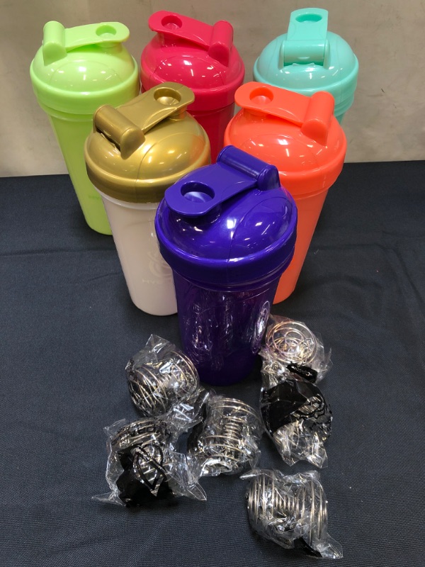 Photo 2 of [6 Pack] 28-Ounce OG Shaker Bottles with Wire Whisk Balls, Shaker Cup Blender for Protein Mixes, Six Color Set
