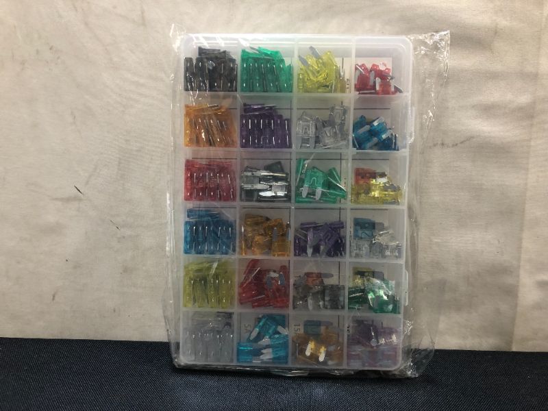 Photo 2 of 272pcs - Blade Car Auto Fuses Assortment Kit Standard & Mini & Low Profile Mini Automotive Fuses (2A/ 5A/ 10A/ 15A/ 20A/ 25A/ 30A/ 35A)
