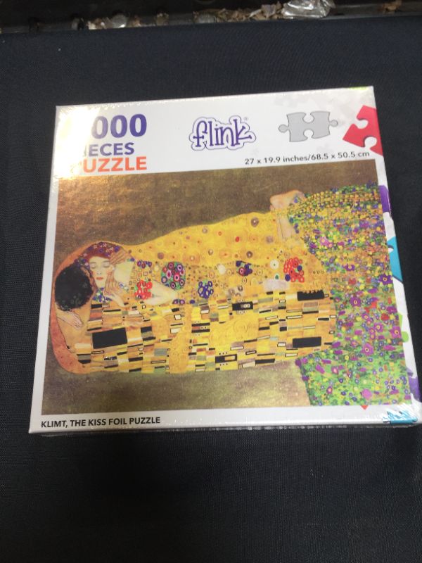 Photo 2 of Klimt The Kiss - Foil - Puzzle (1000 Pieces)