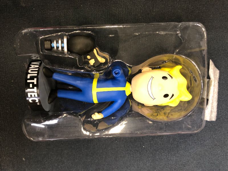 Photo 2 of Gaming Heads Fallout 76 Bobbleheads Series 1 Repair, Vault-Tec 111

