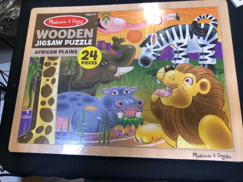 Photo 2 of Melissa & Doug African Plains Safari Wooden Jigsaw Puzzle With Storage Tray (24 pcs)
