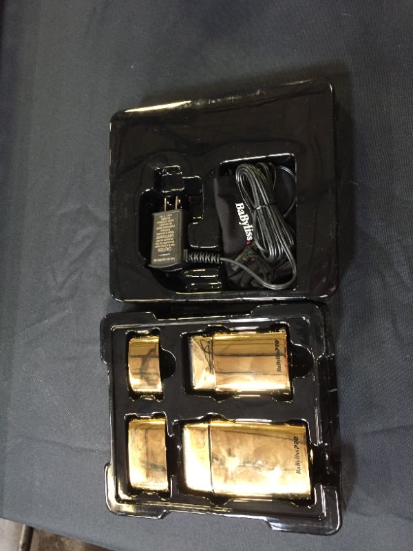 Photo 2 of LimitedFX Collection Gold & Black Double & Single Foil Shaver Duo