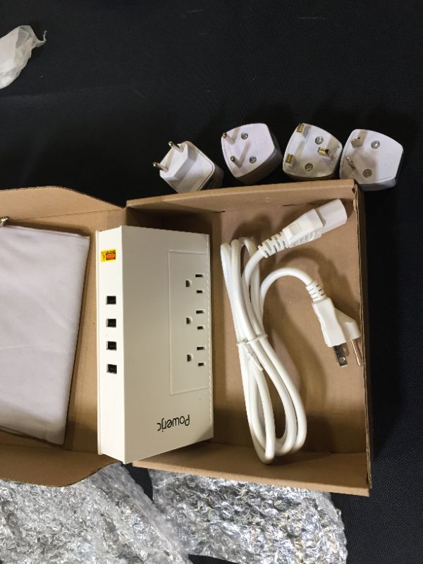 Photo 2 of Voltage Converter Adapter Step Down 220V to 110V AC Output Rated Current 7A with 4 Smart USB Charging Ports White Powerjc