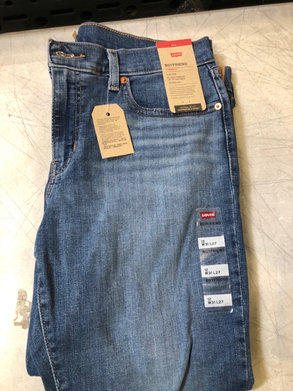 Photo 2 of -SIZE 12 (W31 L27)-, Levi's Women's New Boyfriend Jeans Ripped 
