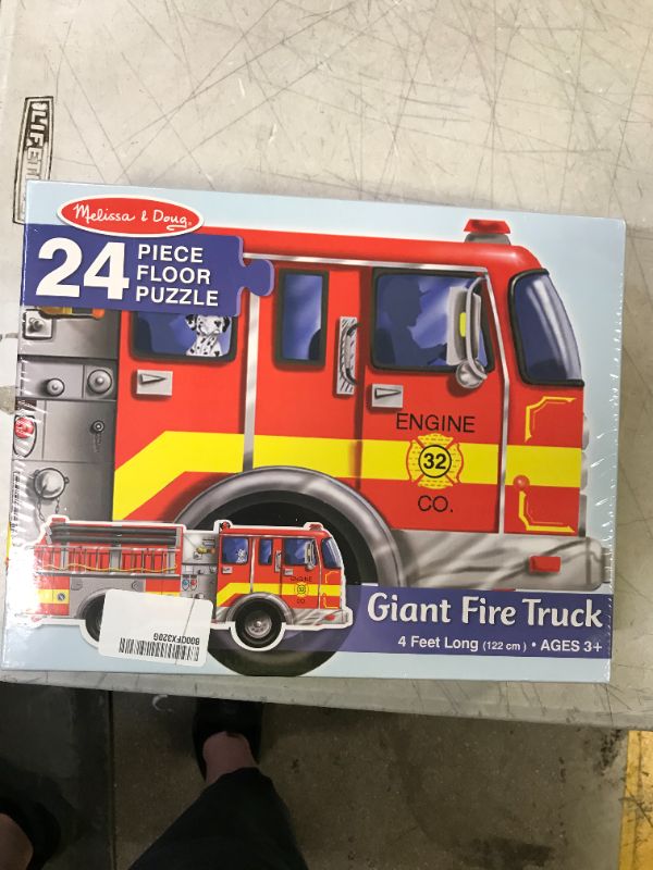 Photo 1 of 25 piece fire truck puzzle 