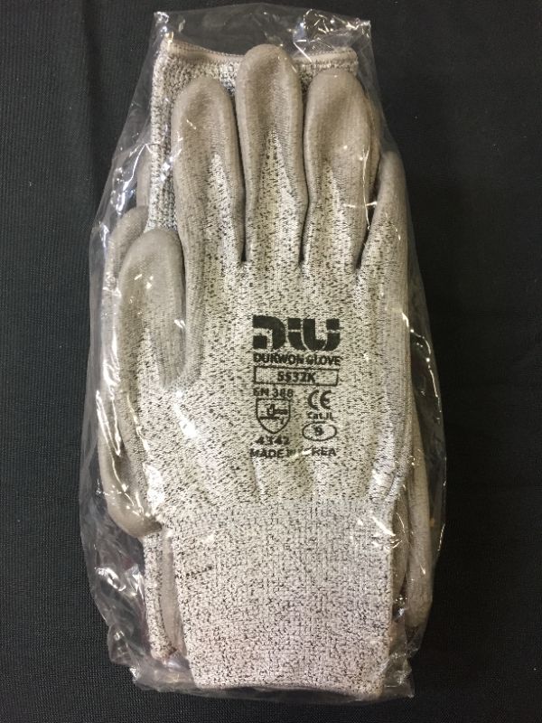 Photo 1 of Custom Grips Gardening Gloves 6 pairs