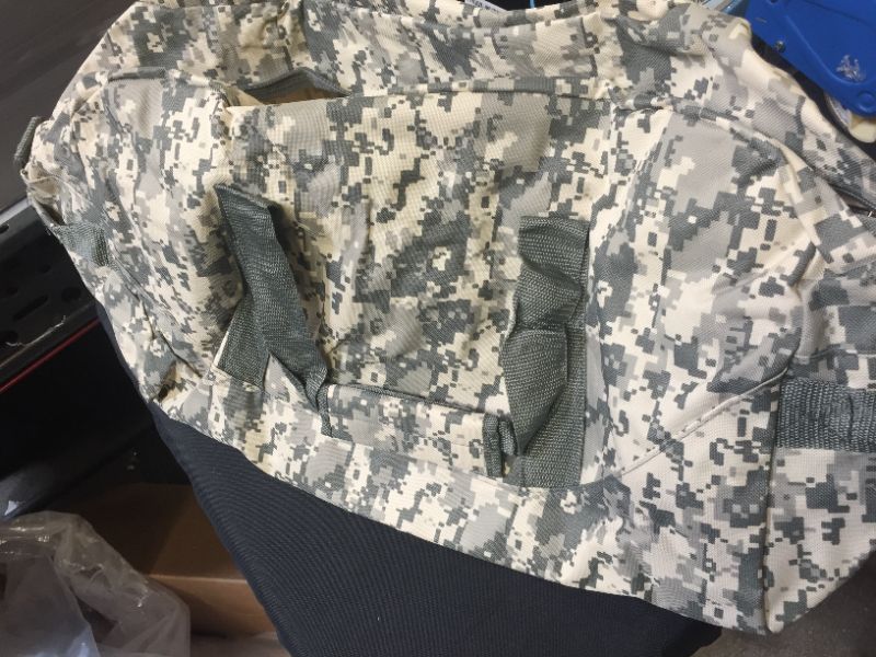 Photo 1 of DUFFEL BAG CAMOUFLAGE