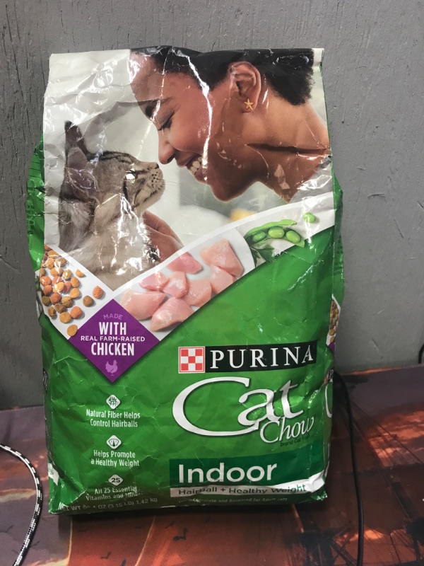 Photo 1 of Cat Chow Indoor Hairball & Healthy Weight Dry Cat Food, 3.15-lb bag-
best by MArch 2023