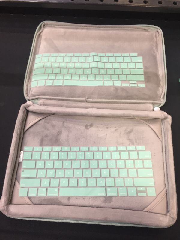 Photo 3 of laptop case 