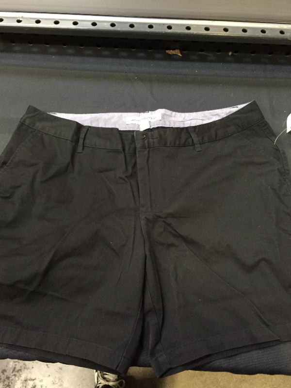 Photo 2 of BLACK SHORTS WOMENS SIZE 14 