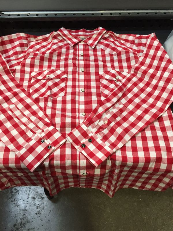 Photo 1 of Men's Cotton Long Sleeve Plaid Shirt SIZE MEDIUM 