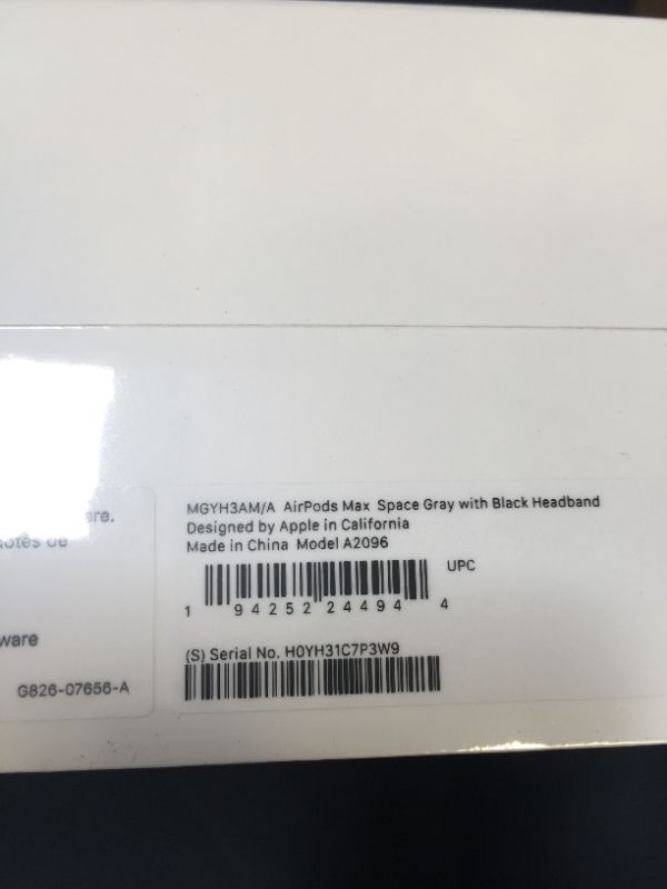 Photo 4 of Apple AirPods Max - Space Gray --- FACTORY SEALED 
