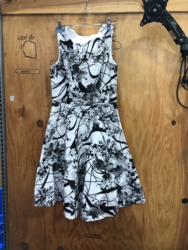 Photo 1 of women's dress size M