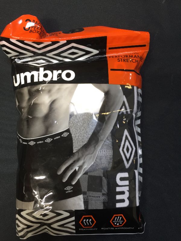 Photo 1 of 6" UMBRO ATHLETIC PERFORMANCE STRETCH 3 PACK SIZE LARGE