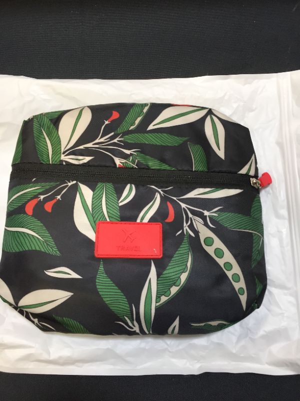 Photo 2 of Foldable Travel Tote Bag Waterproof High Capacity Portable Storage Luggage Bag (Green Leaves)
