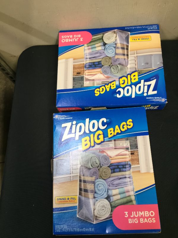 Photo 2 of Ziploc Big Bag Double Zipper Jumbo Big Bags, 3 Count
2 pack 