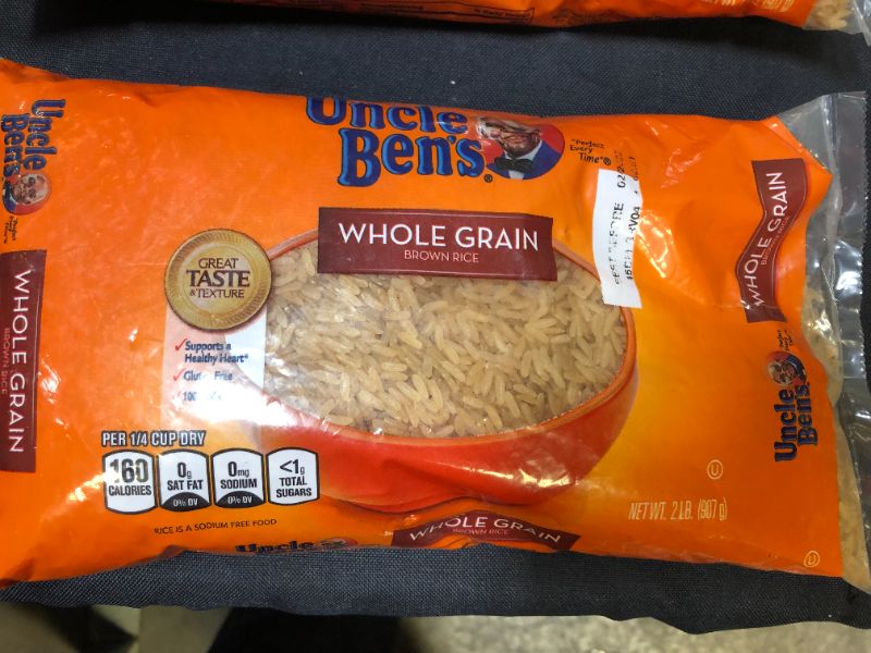 Photo 1 of UNCLE BEN'S Whole Grain Brown Rice Bag, 2lb. 3 pack--bb Feb 2022 

