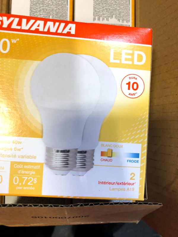 Photo 4 of SYLVANIA LED TruWave Natural Series Globe G25 Light Bulb