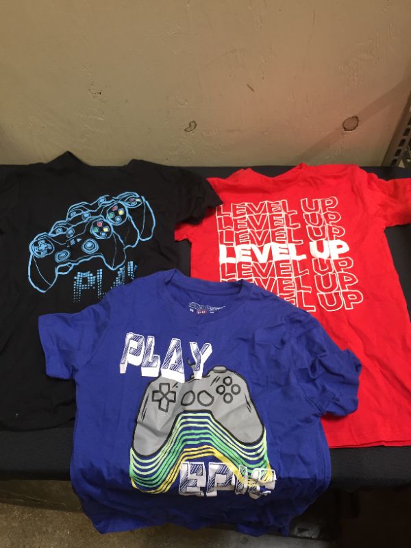 Photo 1 of boys tshirts (video games) 3 pack
size 10/12