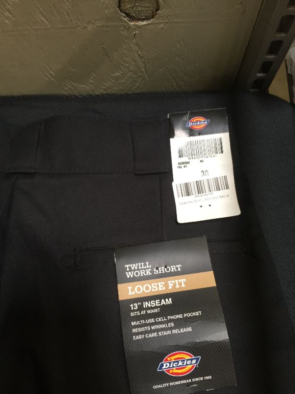 Photo 2 of Dickies Multi Pocket Workshort Shorts Black
Size: 30
