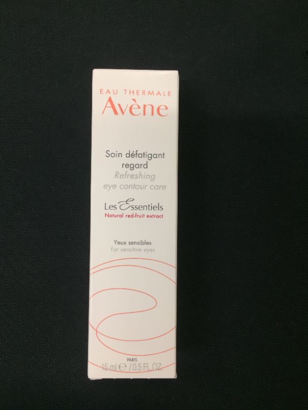 Photo 2 of Eau Thermale Avene Refreshing Eye Contour Care, Red Fruit Extract, Antioxidant Protection 0.5 fl. oz.