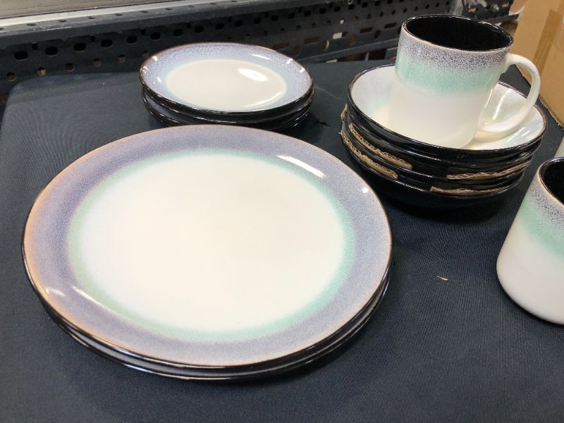 Photo 2 of 14-Piece Dinnerware Set
