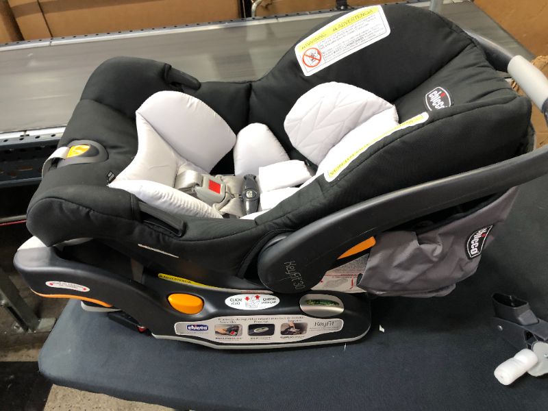 Photo 2 of Bravo Trio Travel System - Parker
