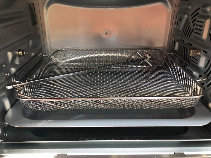 Photo 10 of Emeril Lagasse Power Air Fryer 360 Better Than Convection Ovens Hot Air Fryer Oven, Toaster Oven, Bake, Broil, Slow Cook and More Food Dehydrator, Rotisserie Spit, Pizza Function Cookbook Included (Stainless Steel) ---- DOOR DOES NOT CLOSE ALL THE WAY ---