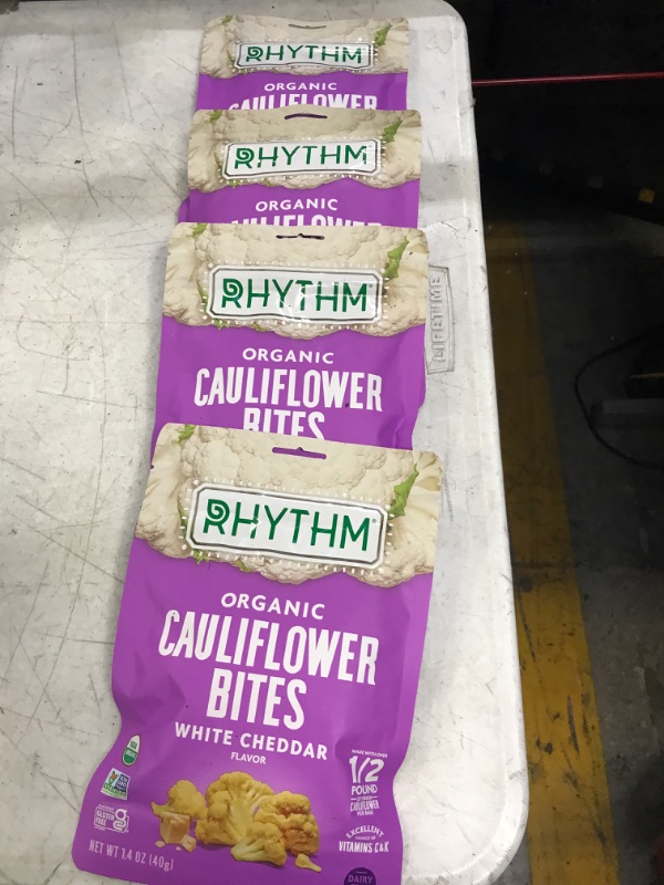 Photo 2 of 4 PCS Rhythm Superfoods Organic Cauliflower Bites White Cheddar 1.4 Oz
