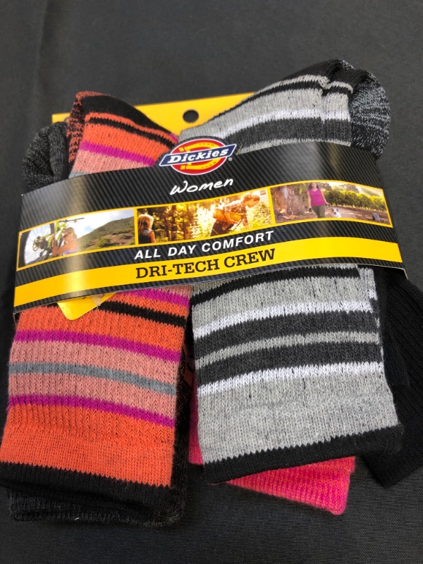 Photo 2 of Dickies Women's Dri-tech Moisture Control Crew Socks Multipack Shoe Size: 4-6Stripe (6 Pairs)