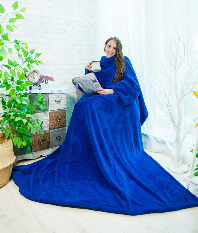 Photo 1 of ALCEA ROSEA Wearable Blanket Shu Velveteen Soft Plush TV Blanket with Sleeves and Back feet Pocket,Cozy,Throw Robe for Women-79'' x 60''(Royal Blue)
