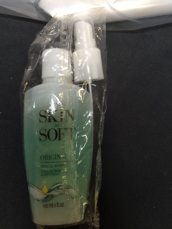 Photo 3 of Avon Skin So Soft Original Bath Oil Spray with Pump, 5 Fl Oz 2 Pack

