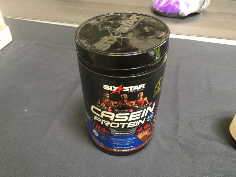 Photo 2 of Casein Protein Powder | Six Star Elite Casein Protein Powder | Slow-Digesting Micellar Casein Protein Powder for Muscle Gain | Triple Chocolate Protein Powder, 2 lbs (26 Servings) Best Before FEB 27 2024
