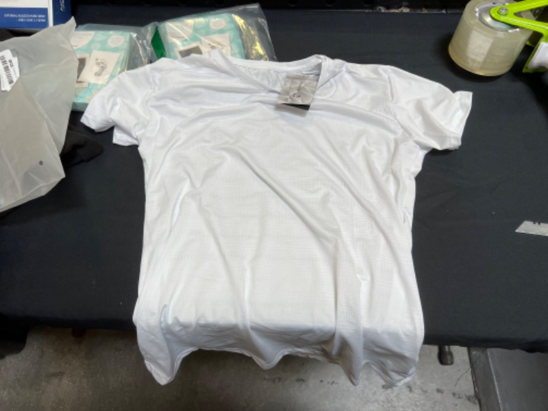 Photo 1 of Lianshp Women's White Shirt (L)