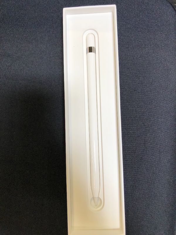 Photo 2 of Apple Pencil (1st Generation) - White Model:MK0C2AM/A
