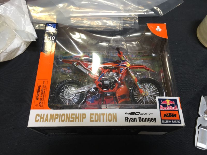 Photo 2 of NewRay 1:10 Racer Replica Scale Dirtbike KTM Ryan Dungey Championship