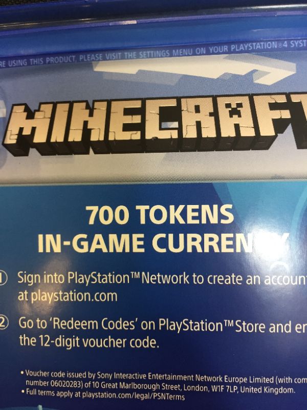 Photo 5 of Minecraft (English/Arabic Box) (PS4)---BOX DAMAGED---
