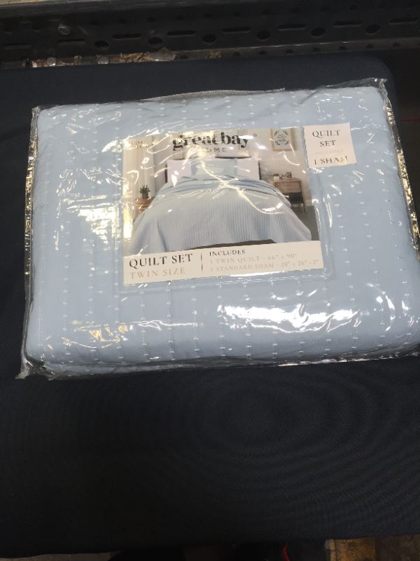 Photo 2 of 2-Piece Detailed Channel Stitch Quilt Set with Shams. Baby Blue Twin Quilt Set, All Season Bedspread Quilt Set, Alicia Collection (Twin, Baby Blue)

