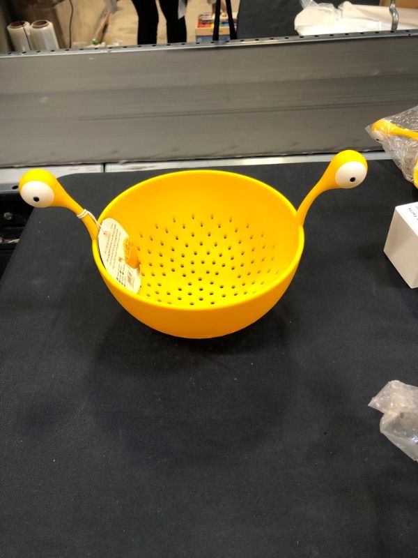 Photo 2 of OTOTO Spaghetti Monster - Kitchen Strainer for Draining Pasta, Vegetable, Fruit - Colander Dimensions 12.2x 8.27x 7.48 in - BPA free Food Strainers for the Kitchen - Strainer and Colander
