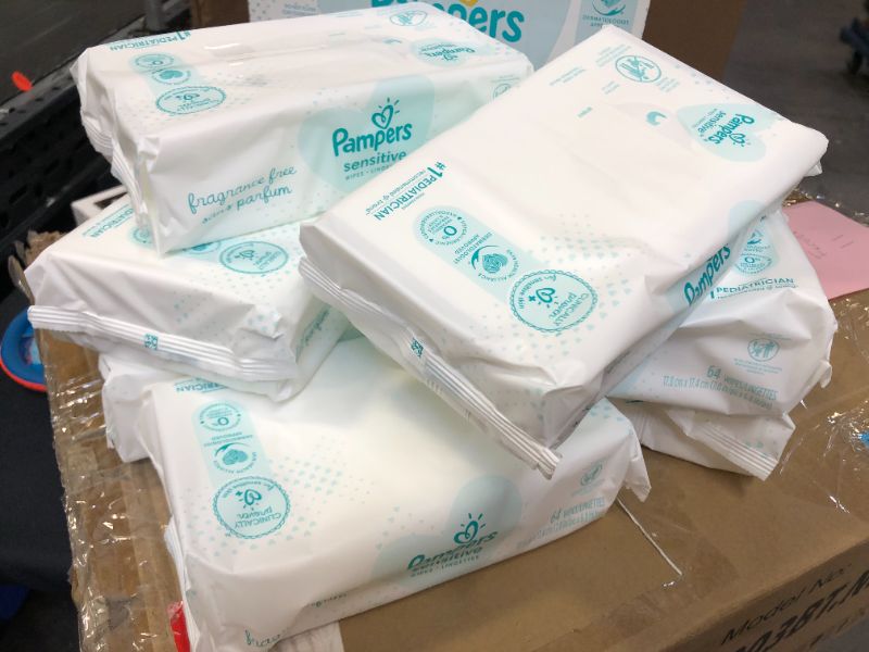 Photo 1 of Pampers Baby Wipes Expressions Baby Diaper Wipes Hypoallergenic and 9X PopTop Packs, Unscented, 504 Count
