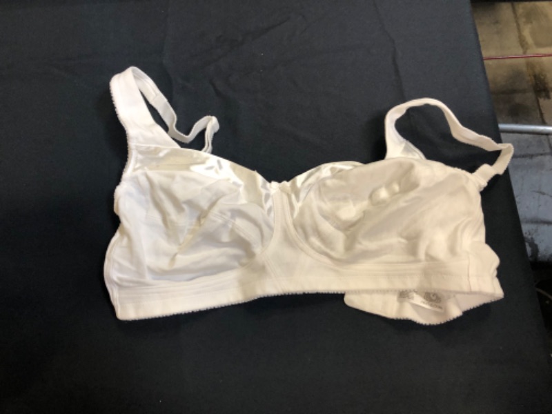 Photo 1 of fruit of the loom women's white bra size 42C